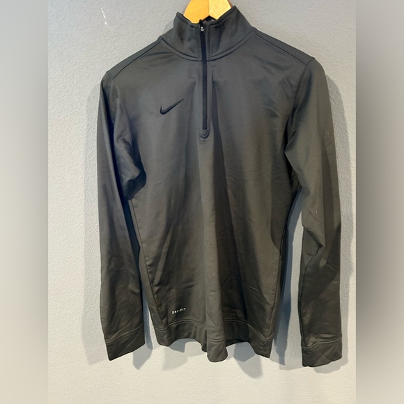 Men’s Nike lightweight 1/4 zip size Small - Picture 2 of 5